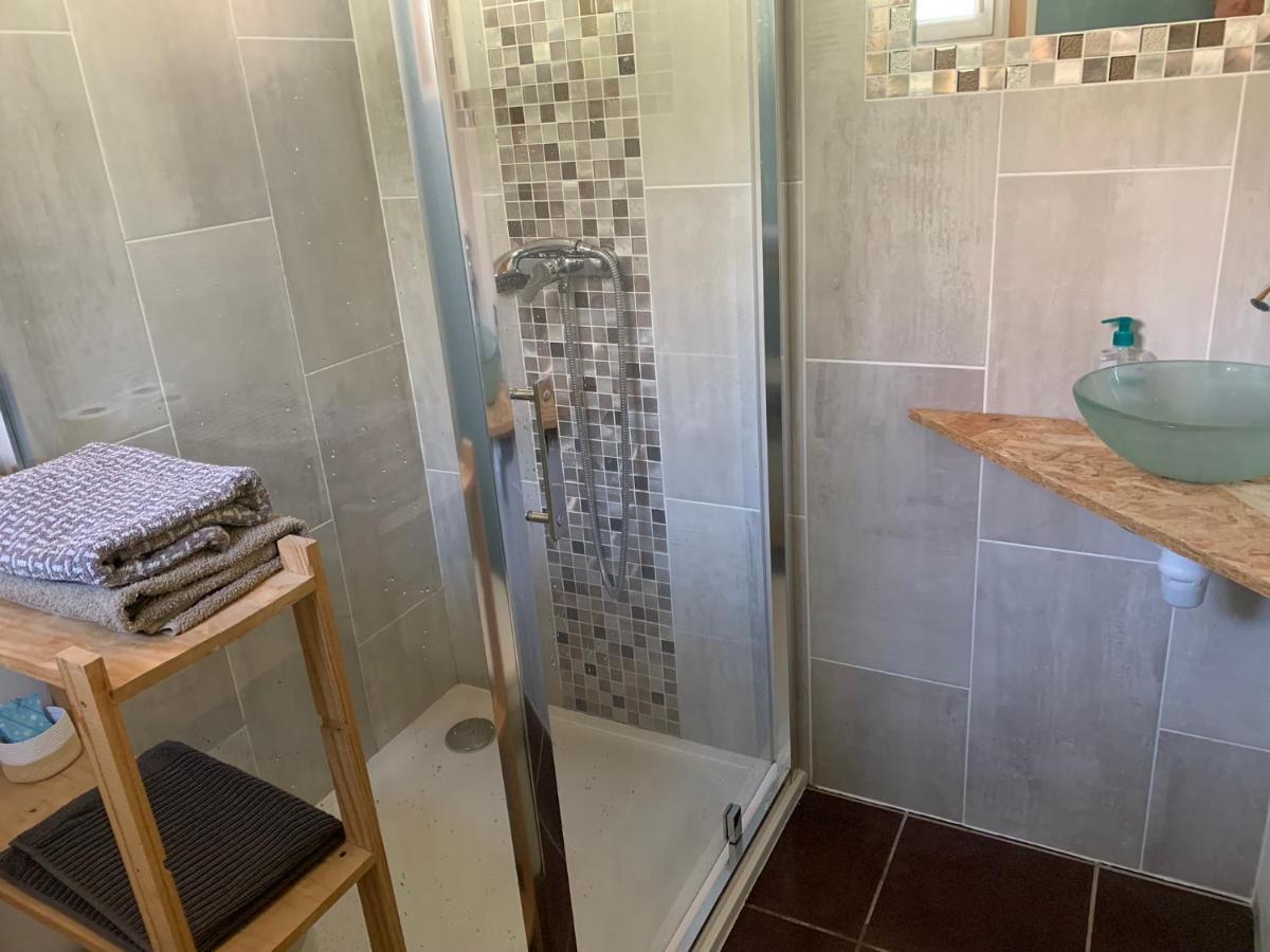 Studio Laina Avec Piscine, Spa Optionnel Irissarry Kültér fotó